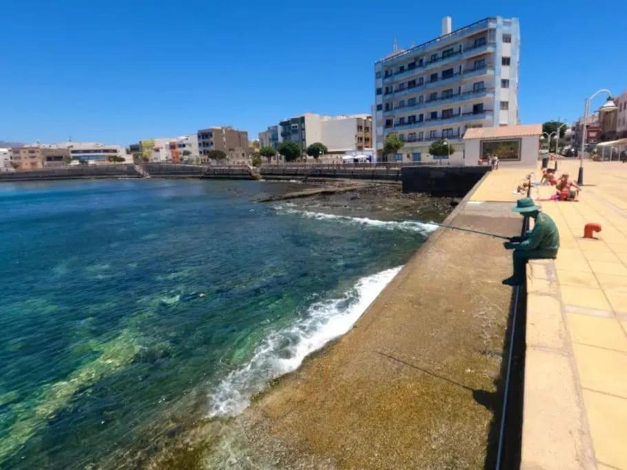 Cosy Apartment Near The Beach Arinaga Kültér fotó